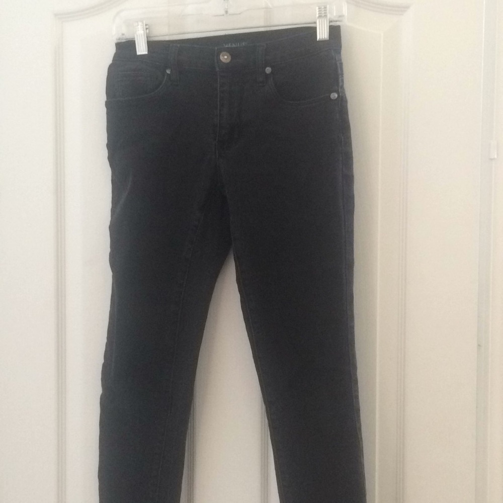 FINAL MARKDOWN Ladies Venus jeans 2